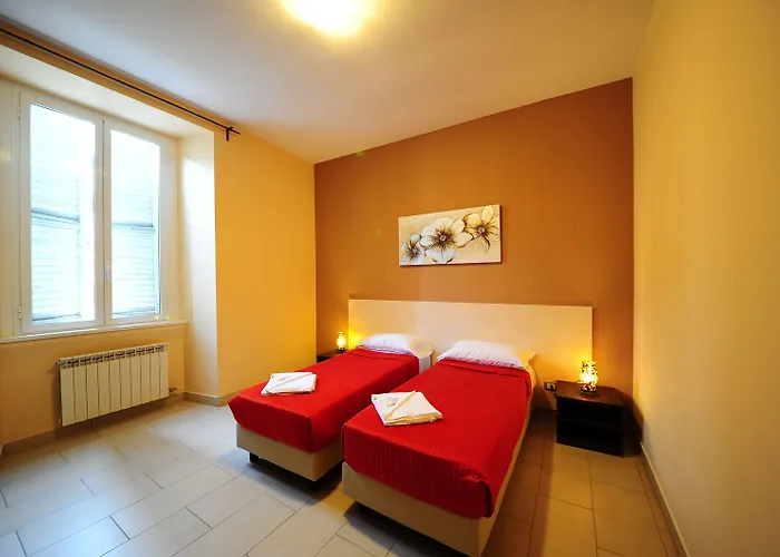 Mosaic Hotel 3*
